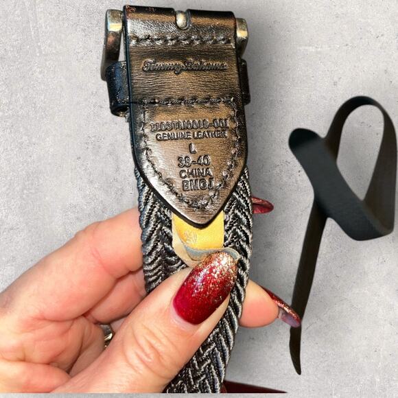 Euc Tommy Bahama Men’s Gray Tones & Black Woven Belt Size 38-40 - Picture 2 of 4